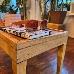 Contemporary Tan Sunglasses with Gradient Lenses